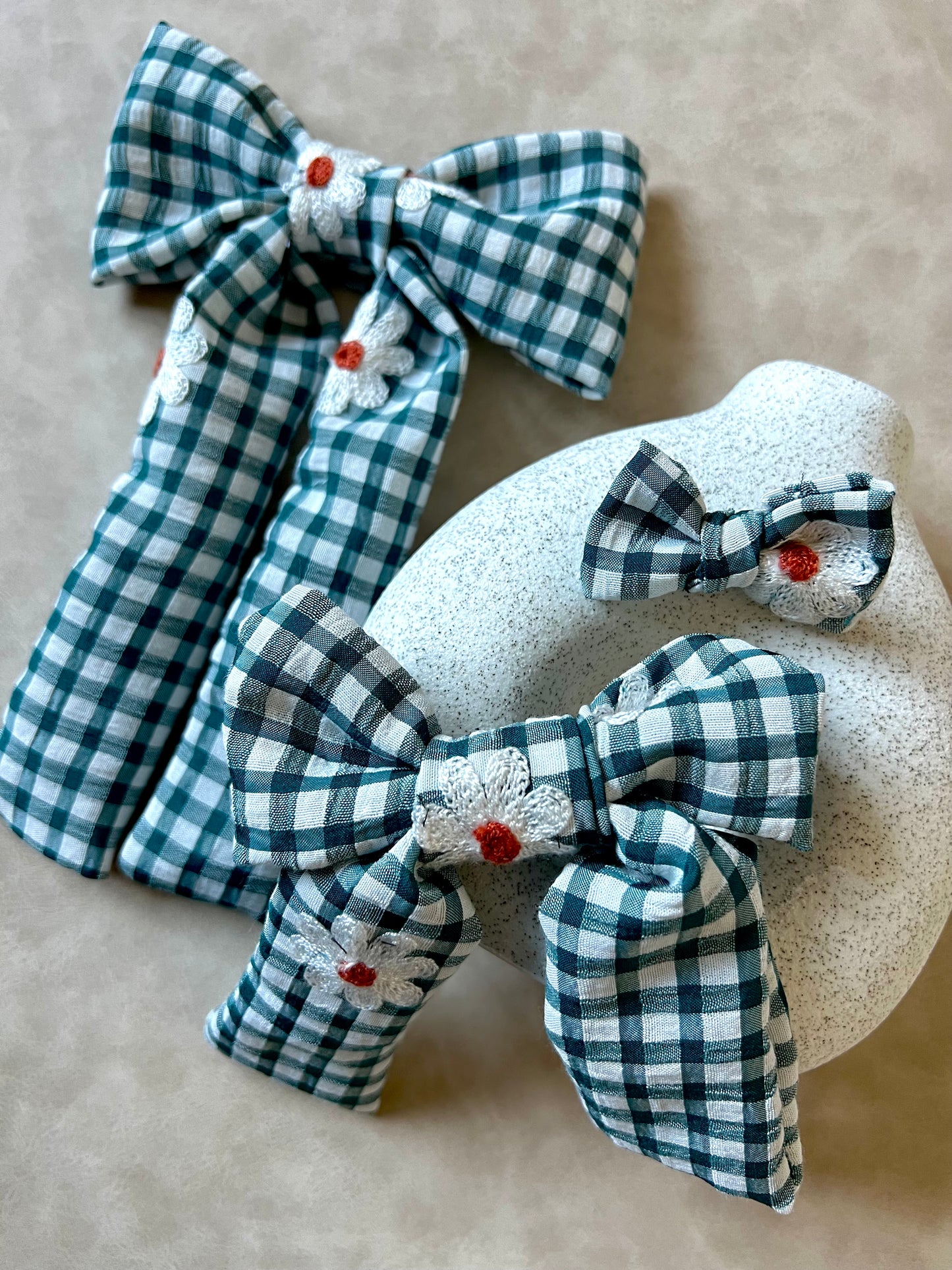 Duo de Nœuds Matchy-Matchy – Complicité et Style Partagé